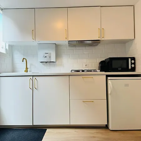 Zomerhuis - Gratis Parkeren!