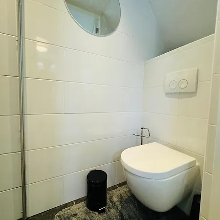 Zomerhuis - Gratis Parkeren! 아파트 *